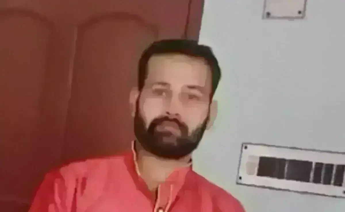 ಹೊಗೆಬಾಂಬ್ ಸಂಚಿನ ಮಾಸ್ಟರ್ ಮೈಂಡ್ ಲಲಿತ್ ಝಾ ಪರಾರಿ ಹೊಗೆಬಾಂಬ್ ಸಂಚಿನ ಮಾಸ್ಟರ್ ಮೈಂಡ್ ಲಲಿತ್ ಝಾ ಪರಾರಿ