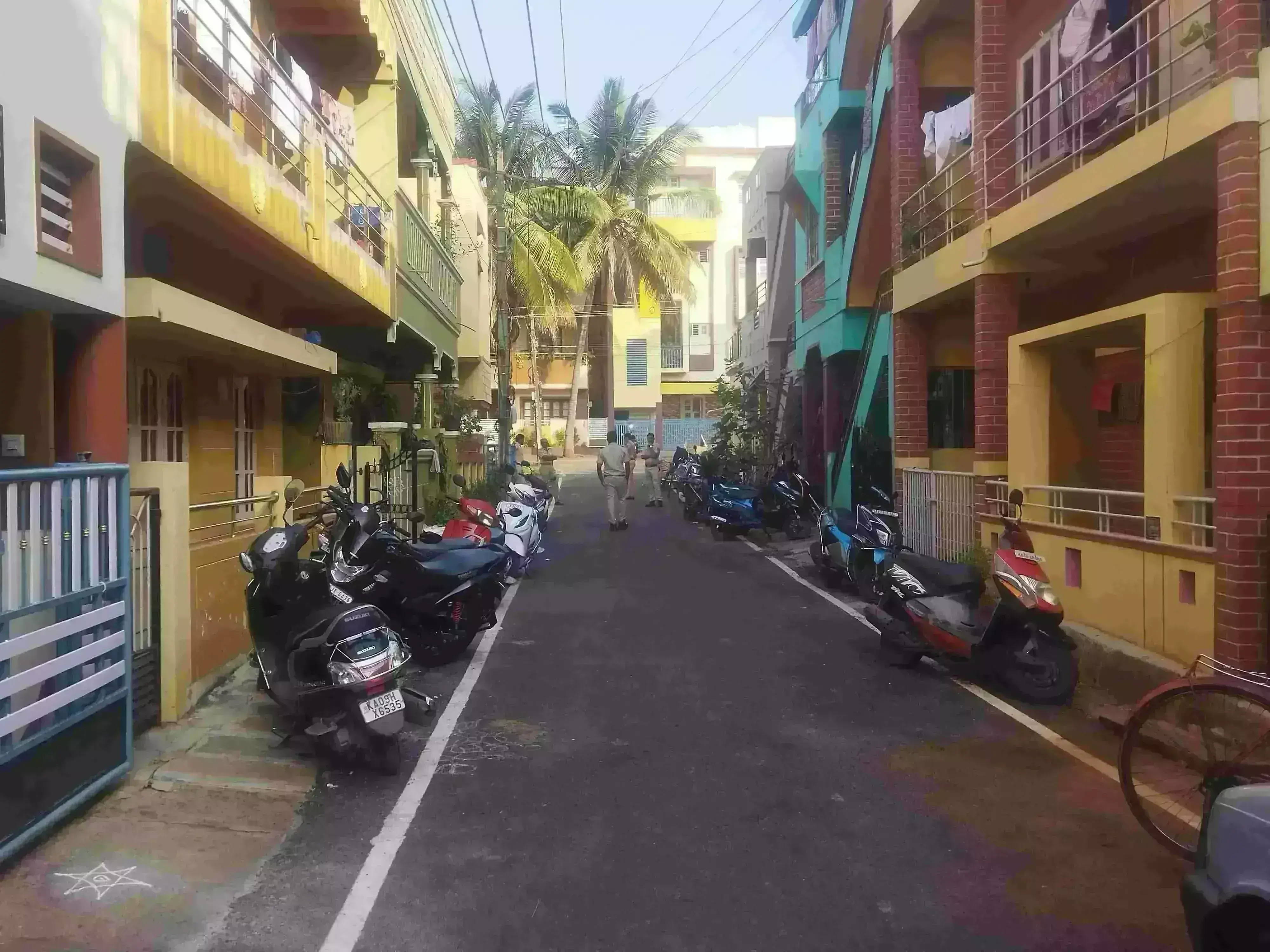 ಮನೋರಂಜನ್ ಮನೆ, ಸಂಸದ ಪ್ರತಾಪ್ ಸಿಂಹ ಕಚೇರಿ ಪರಿಶೀಲಿಸಿದ ಆಂತರಿಕ ಭದ್ರತಾ ತಂಡ ಮನೋರಂಜನ್ ಮನೆ, ಸಂಸದ ಪ್ರತಾಪ್ ಸಿಂಹ ಕಚೇರಿ ಪರಿಶೀಲಿಸಿದ ಆಂತರಿಕ ಭದ್ರತಾ ತಂಡ