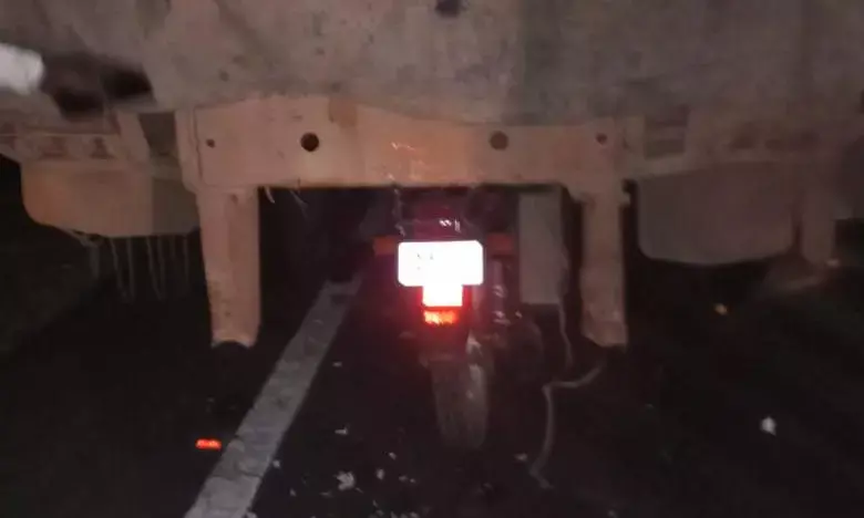 ಕಲಬುರಗಿ| ನಿಂತ ಲಾರಿಗೆ ಬೈಕ್ ಢಿಕ್ಕಿ: ಸ್ಥಳದಲ್ಲೇ ಬೈಕ್‌ ಸವಾರ ಸಾವು