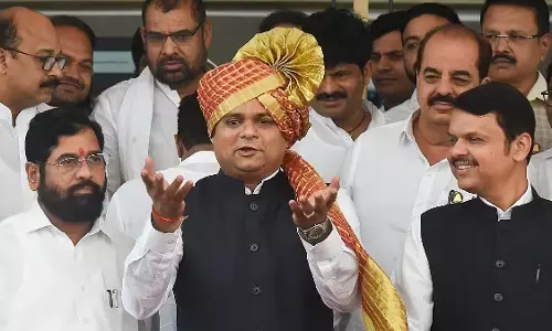 ಸುಪ್ರೀಂ ಕೋರ್ಟ್ ನಿಂದ ಗಡುವು ವಿಸ್ತರಣೆ: ಶಾಸಕರ ಅನರ್ಹತೆ ಅರ್ಜಿಗಳನ್ನು ಜ.10ರೊಳಗೆ ನಿರ್ಧರಿಸುವಂತೆ ಮಹಾರಾಷ್ಟ್ರ ಸ್ಪೀಕರ್ ಗೆ ಸೂಚನೆ