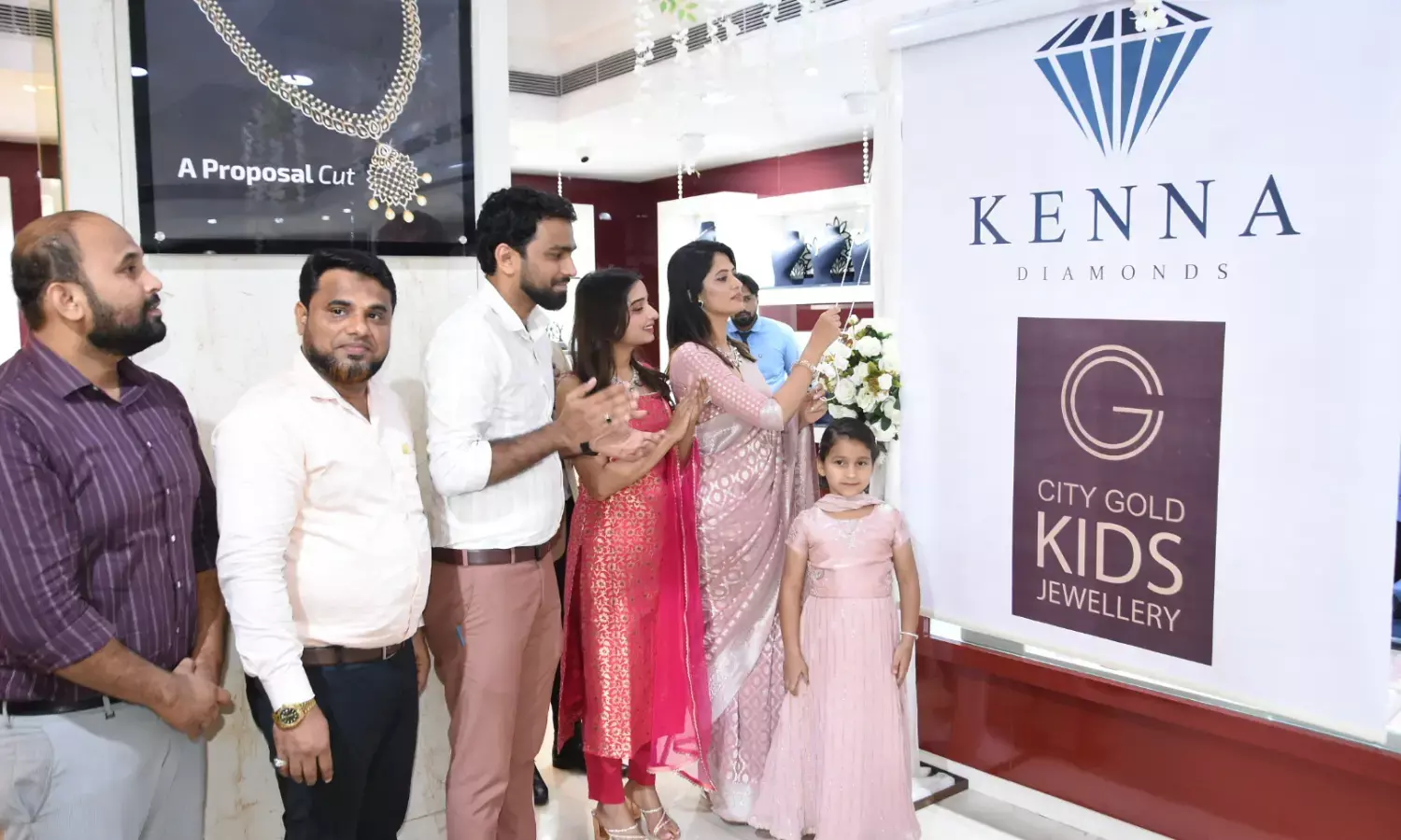 ‘ಸಿಟಿ ಗೋಲ್ಡ್’ನಲ್ಲಿ ‘ಮ್ಯಾಜಿಕ್ ಡೈಮಂಡ್ ಫೆಸ್ಟ್’ಗೆ ಚಾಲನೆ