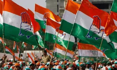 ಜಮ್ಮು -ಕಾಶ್ಮೀರಕ್ಕೆ ರಾಜ್ಯದ ಸ್ಥಾನಮಾನ, ವಿಧಾನ ಸಭೆ ಚುನಾವಣೆ ಆಗ್ರಹಿಸಿ ಕಾಂಗ್ರೆಸ್ ನಿರ್ಣಯ ಅಂಗೀಕಾರ