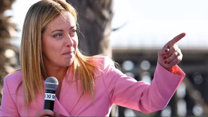 “ಇಸ್ಲಾಮಿಕ್‌ ಸಂಸ್ಕೃತಿಗೂ ಯುರೋಪಿಯನ್‌ ಮೌಲ್ಯಗಳಿಗೂ ಹೊಂದಾಣಿಕೆಯಾಗದು” ಎಂದ ಇಟಲಿ ಪ್ರಧಾನಿಯ ಹಳೆ ವೀಡಿಯೋ ಮತ್ತೆ ಸುದ್ದಿಯಲ್ಲಿ