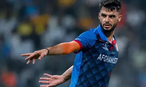 ಆಟಗಾರರ ಒಪ್ಪಂದ ನಿಯಮ ಉಲ್ಲಂಘನೆ ; ಇಂಟರ್‌ನ್ಯಾಶನಲ್ ಲೀಗ್ ಟಿ-20ಯಿಂದ ನವೀನ್‌ವುಲ್ ಹಕ್ 20 ತಿಂಗಳು ನಿಷೇಧ