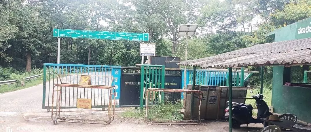 ಕೊರೋನ ಭೀತಿ; ಚಾಮರಾಜನಗರ- ಕೇರಳ ಗಡಿಯಲ್ಲಿ ಕಟ್ಟೆಚ್ಚರ ವಹಿಸದ ಜಿಲ್ಲಾಡಳಿತ: ಆರೋಪ