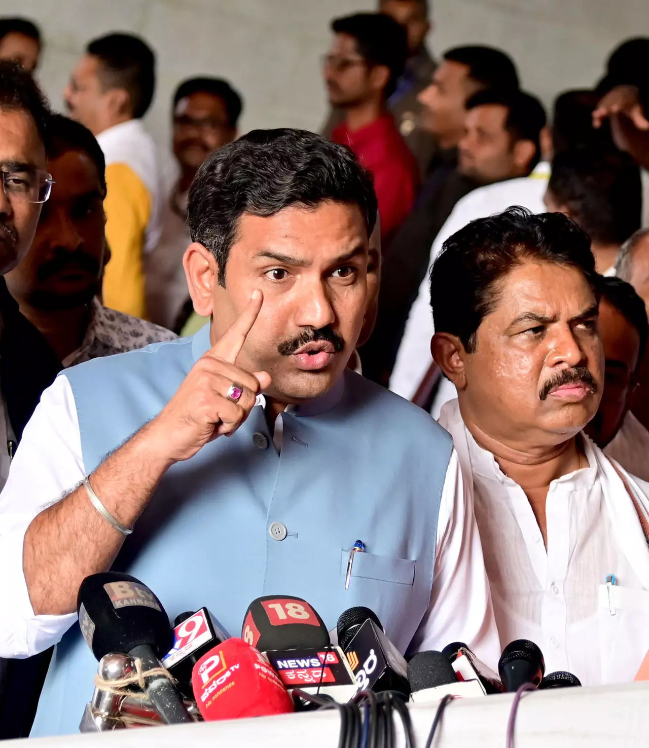 ಕಾಂಗ್ರೆಸ್ಸಿಗರಲ್ಲೇ ಹತಾಶ ಮನೋಭಾವ ಸೃಷ್ಟಿಯಾಗಿದೆ : ಬಿ.ವೈ.ವಿಜಯೇಂದ್ರ