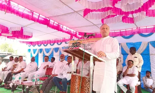 ಕಾಂಗ್ರೆಸ್‌ ನ ಗ್ಯಾರಂಟಿಗಳನ್ನು ಟೀಕಿಸುವ ಬಿಜೆಪಿಗರೇ ಈ ಎಲ್ಲ ಯೋಜನೆಗಳ ಮೊದಲ ಫಲಾನುಭವಿಗಳು: ಪ್ರಿಯಾಂಕ್‌ ಖರ್ಗೆ