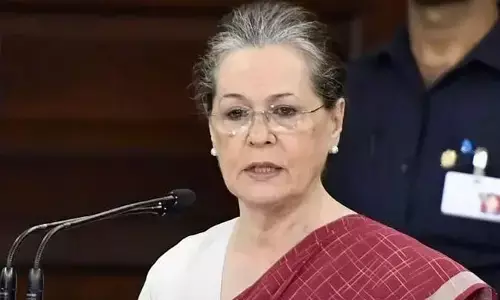 ಈ ಸರ್ಕಾರ ಪ್ರಜಾಪ್ರಭುತ್ವದ ಕತ್ತು ಹಿಚುಕಿದೆ: ಸಂಸದರ ಅಮಾನತುಗೊಳಿಸಿದ ಕ್ರಮಕ್ಕೆ ಸೋನಿಯಾ ಗಾಂಧಿ ಟೀಕೆ