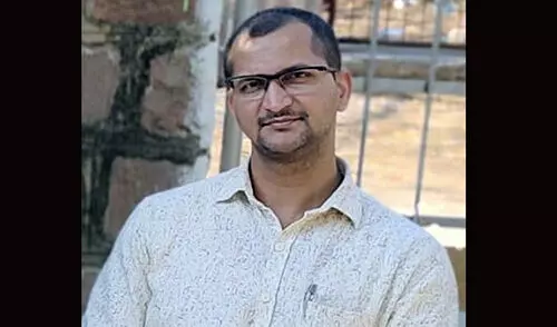 ನೇಜಾರಿನಲ್ಲಿ ನಾಲ್ವರ ಕಗ್ಗೊಲೆ ಪ್ರಕರಣ: ಆರೋಪಿ ಪ್ರವೀಣ್ ಚೌಗುಲೆ ಜಾಮೀನು ಅರ್ಜಿಗೆ ಸರಕಾರಿ ಅಭಿಯೋಜಕರಿಂದ ಆಕ್ಷೇಪಣೆ ನೇಜಾರಿನಲ್ಲಿ ನಾಲ್ವರ ಕಗ್ಗೊಲೆ ಪ್ರಕರಣ: ಆರೋಪಿ ಪ್ರವೀಣ್ ಚೌಗುಲೆ ಜಾಮೀನು ಅರ್ಜಿಗೆ ಸರಕಾರಿ ಅಭಿಯೋಜಕರಿಂದ ಆಕ್ಷೇಪಣೆ