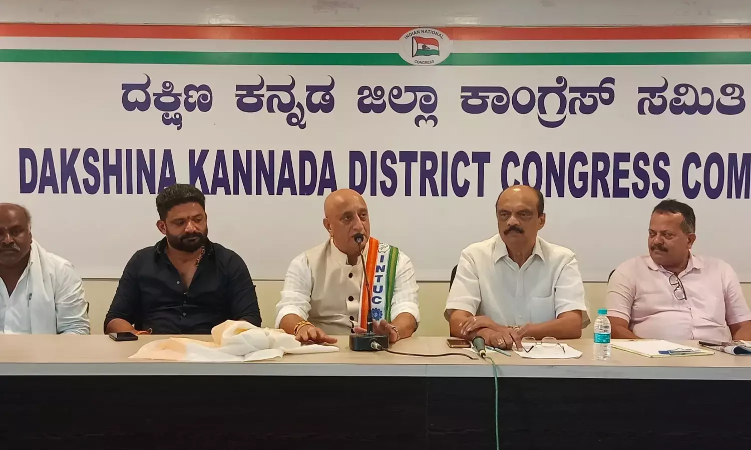 ದ.ಕ.ಜಿಲ್ಲಾ ಕಾಂಗ್ರೆಸ್ ಕಚೇರಿಯಲ್ಲಿ ಇಂಟಕ್ ಸಭೆ