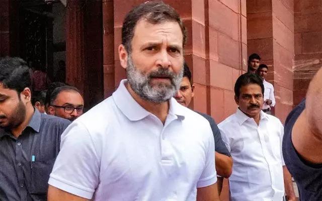 ಬಾಲಕಿಯ ಗುರುತು ಬಹಿರಂಗಪಡಿಸುವ ‘ಎಕ್ಸ್’ ಪೋಸ್ಟ್ ಅಳಿಸುವುದಾಗಿ ಹೈಕೋರ್ಟ್ ಗೆ ರಾಹುಲ್ ಗಾಂಧಿ ಭರವಸೆ ಬಾಲಕಿಯ ಗುರುತು ಬಹಿರಂಗಪಡಿಸುವ ‘ಎಕ್ಸ್’ ಪೋಸ್ಟ್ ಅಳಿಸುವುದಾಗಿ ಹೈಕೋರ್ಟ್ ಗೆ ರಾಹುಲ್ ಗಾಂಧಿ ಭರವಸೆ