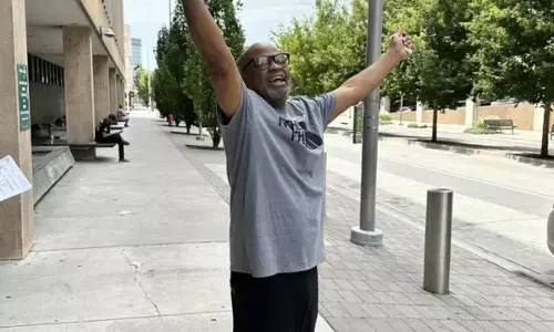 ತಪ್ಪಾಗಿ ಜೈಲುಶಿಕ್ಷೆಗೊಳಗಾದ ವ್ಯಕ್ತಿ 48 ವರ್ಷಗಳ ಬಳಿಕ ಬಿಡುಗಡೆ