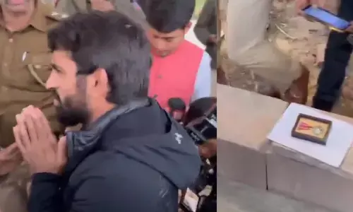 ಪ್ರಧಾನಿ ನಿವಾಸದ ಬಳಿ ಪದ್ಮಶ್ರೀ ಪ್ರಶಸ್ತಿ ತೊರೆದ ಕುಸ್ತಿಪಟು ಬಜರಂಗ್ ಪುನಿಯಾ