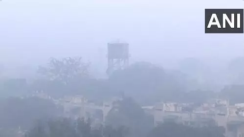 ಇಂದು ದಿಲ್ಲಿಯ ವಾಯು ಗುಣಮಟ್ಟ ʼತೀವ್ರʼ ಕುಸಿತ; ನಿರ್ಮಾಣ ಕೆಲಸಕ್ಕೆ ತಡೆ, ಬಿ ಎಸ್ 3,4 ವಾಹನಗಳಿಗೆ ನಿಷೇಧ