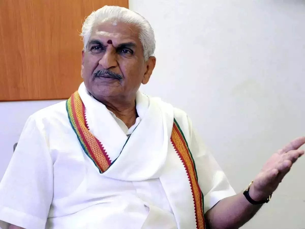 ದ್ವೇಷ ಭಾಷಣ: ಕಲ್ಲಡ್ಕ ಪ್ರಭಾಕರ ಭಟ್ ವಿರುದ್ಧ ಪ್ರಕರಣ ದಾಖಲಿಸಲು ಮುಸ್ಲಿಮ್ ಒಕ್ಕೂಟ ಆಗ್ರಹ ದ್ವೇಷ ಭಾಷಣ: ಕಲ್ಲಡ್ಕ ಪ್ರಭಾಕರ ಭಟ್ ವಿರುದ್ಧ ಪ್ರಕರಣ ದಾಖಲಿಸಲು ಮುಸ್ಲಿಮ್ ಒಕ್ಕೂಟ ಆಗ್ರಹ