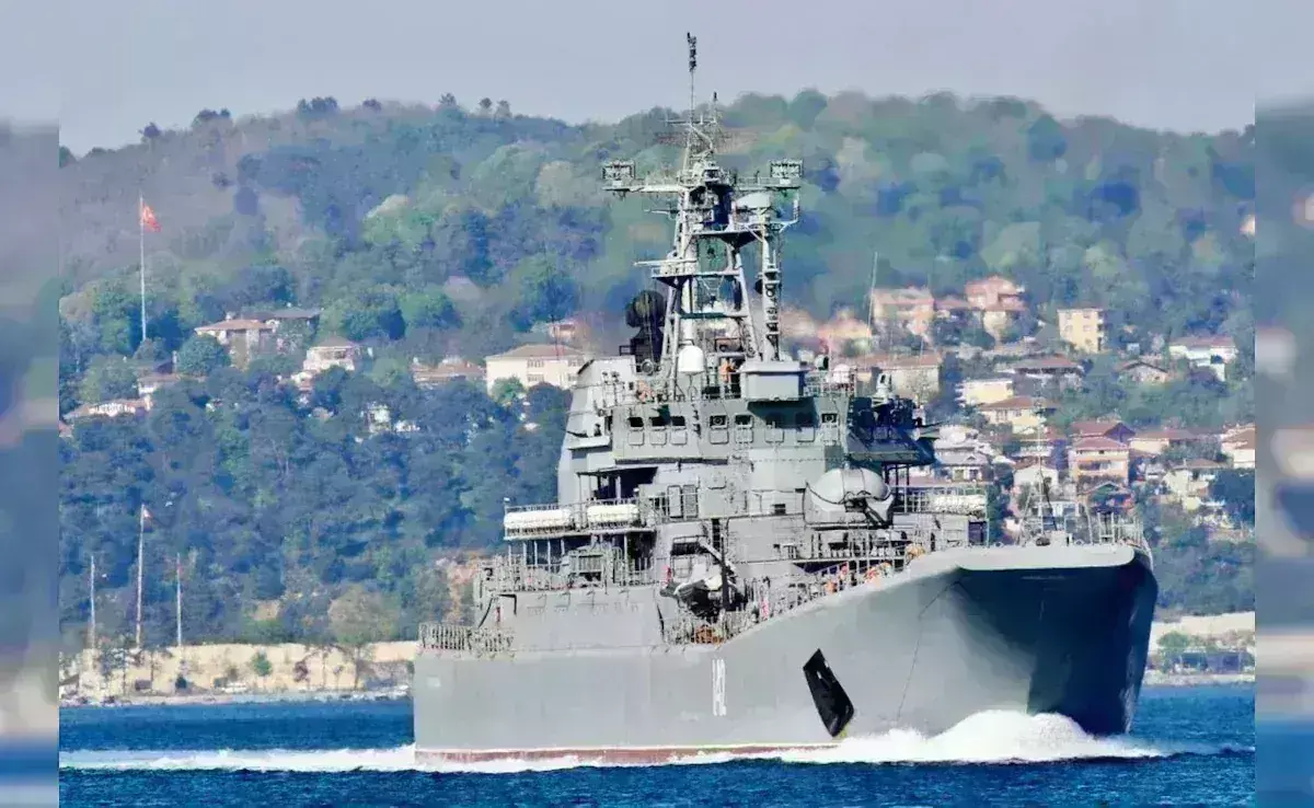 ಕ್ರಿಮಿಯಾದಲ್ಲಿ ರಶ್ಯ ನೌಕಾಪಡೆಯ ಹಡಗು ನಾಶ: ಉಕ್ರೇನ್ ಪ್ರತಿಪಾದನೆ