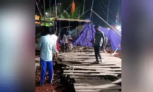 ಕೇರಳ: ಕ್ರಿಸ್ಮಸ್ ಸಂಭ್ರಮಾಚರಣೆಗಾಗಿ ನಿರ್ಮಿಸಿದ್ದ ತಾತ್ಕಾಲಿಕ ಸೇತುವೆ ಕುಸಿತ; ಹಲವರಿಗೆ ಗಾಯ