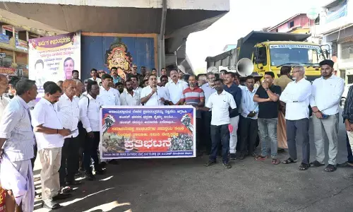 ಸಂಸತ್ ಭವನದ ಭದ್ರತಾ ವೈಫಲ್ಯ ಖಂಡಿಸಿ ಬಿಸಿರೋಡಿನಲ್ಲಿ ಸಮಾನ ಮನಸ್ಕ ಸಂಘಟನೆಯಿಂದ ಪ್ರತಿಭಟನೆ