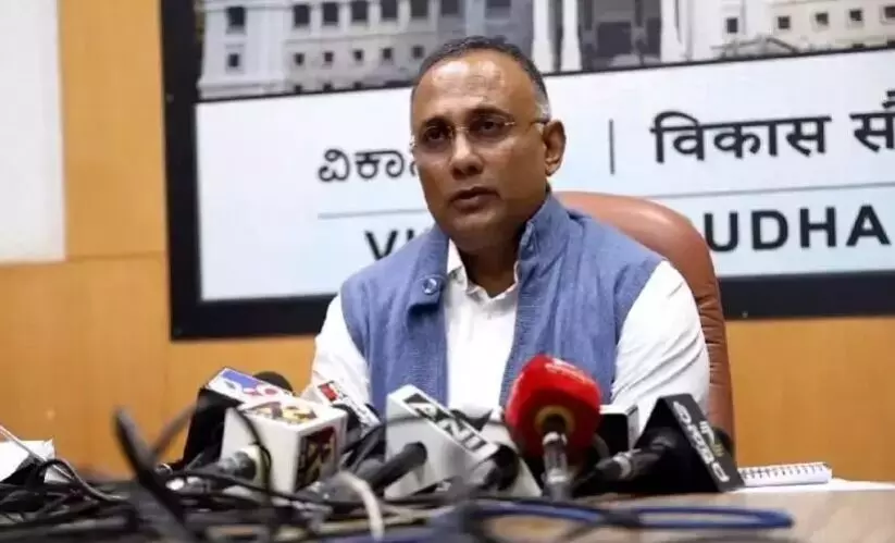 ಯತ್ನಾಳ್ ಕೋವಿಡ್ ಭ್ರಷ್ಟಾಚಾರದ ದಾಖಲೆಗಳನ್ನು ತನಿಖಾ ಆಯೋಗಕ್ಕೆ ನೀಡಲಿ: ದಿನೇಶ್ ಗುಂಡೂರಾವ್ ಯತ್ನಾಳ್ ಕೋವಿಡ್ ಭ್ರಷ್ಟಾಚಾರದ ದಾಖಲೆಗಳನ್ನು ತನಿಖಾ ಆಯೋಗಕ್ಕೆ ನೀಡಲಿ: ದಿನೇಶ್ ಗುಂಡೂರಾವ್