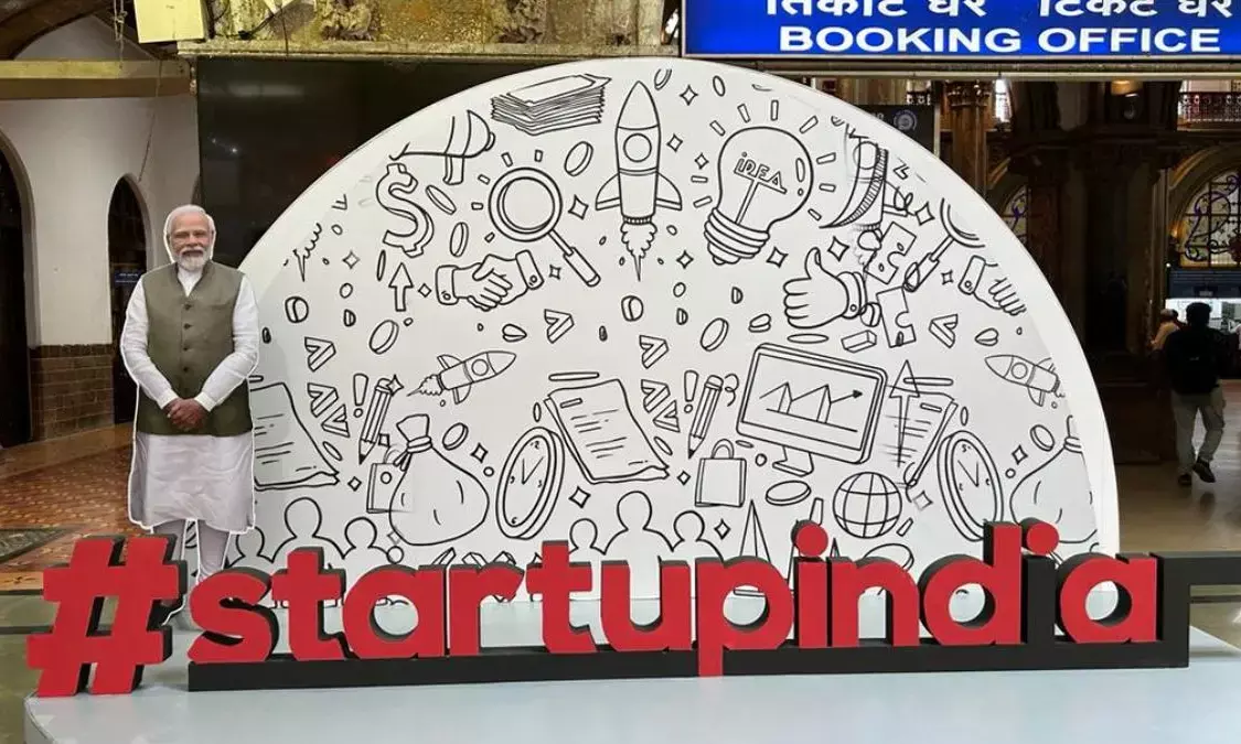 ರೈಲು ನಿಲ್ದಾಣಗಳಲ್ಲಿ ಪ್ರಧಾನಿ ಭಾವಚಿತ್ರವಿರುವ ಸೆಲ್ಫಿ ಕೇಂದ್ರ : 1.68 ಕೋ.ರೂ. ವೆಚ್ಚ ಮಾಡಲಿರುವ ಕೇಂದ್ರ ರೈಲ್ವೆ