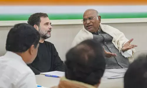 ಲೋಕಸಭಾ  ಚುನಾವಣೆಗೆ ಕೈ ರಣತಂತ್ರ ; ಆಂಧ್ರಪ್ರದೇಶದ ಕಾಂಗ್ರೆಸ್ ನಾಯಕರ ಜೊತೆ ಖರ್ಗೆ ,ರಾಹುಲ್ ಮಾತುಕತೆ