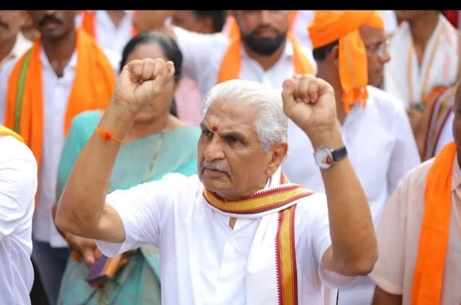 ಪ್ರಭಾಕರ್ ಭಟ್ ಅನ್ನು ನಾವು ಬಂಧಿಸಲ್ಲ ಎಂದು ಹೈಕೋರ್ಟ್ ಗೆ ಹೇಳಿದ ಕರ್ನಾಟಕ ಸರಕಾರ!