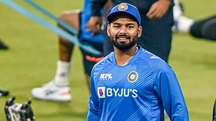 ರಿಷಭ್ ಪಂತ್ ಗೆ ರೂ. 1 ಕೋಟಿ ಹಾಗೂ ತಾಜ್ ಹೋಟೆಲ್ ಗೆ ರೂ. 5.5 ಲಕ್ಷ ವಂಚಿಸಿದ 25 ವರ್ಷದ ಕ್ರಿಕೆಟರ್!!