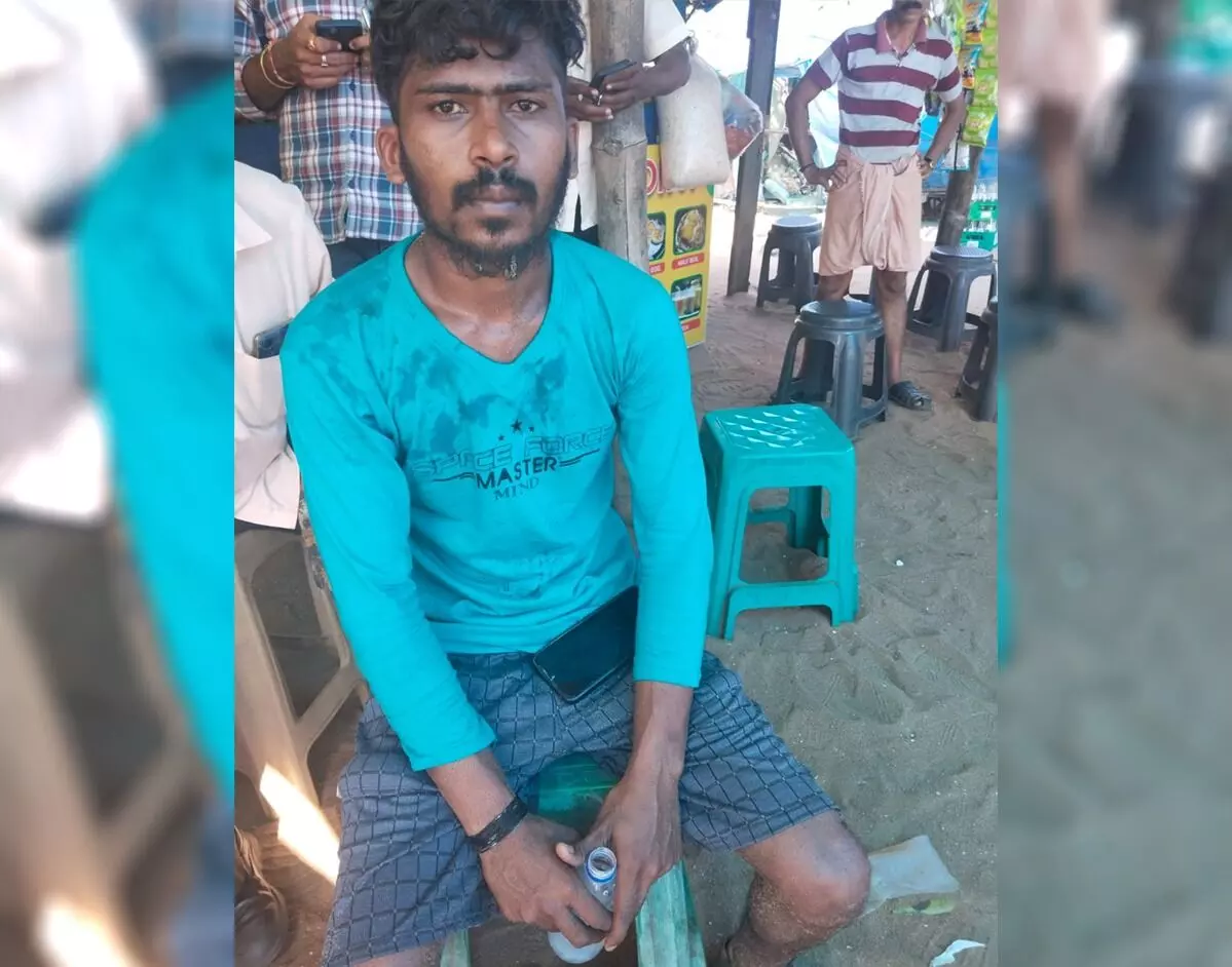 ಉಳ್ಳಾಲ: ಬೀಚ್ ಗೆ ತೆರಳಿದ್ದ ಚಿಕ್ಕ ಮಗಳೂರು ಮೂಲದ ಇಬ್ಬರು ಸಮುದ್ರ ಪಾಲು ಉಳ್ಳಾಲ: ಬೀಚ್ ಗೆ ತೆರಳಿದ್ದ ಚಿಕ್ಕ ಮಗಳೂರು ಮೂಲದ ಇಬ್ಬರು ಸಮುದ್ರ ಪಾಲು