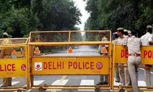 ಆರೋಪಿಗಳ ಶೂಗಳಿಗೆ ಕುಹರ ಮಾಡಿಕೊಟ್ಟ ಚಮ್ಮಾರನಿಗಾಗಿ ದಿಲ್ಲಿ ಪೊಲೀಸರ ಶೋಧ