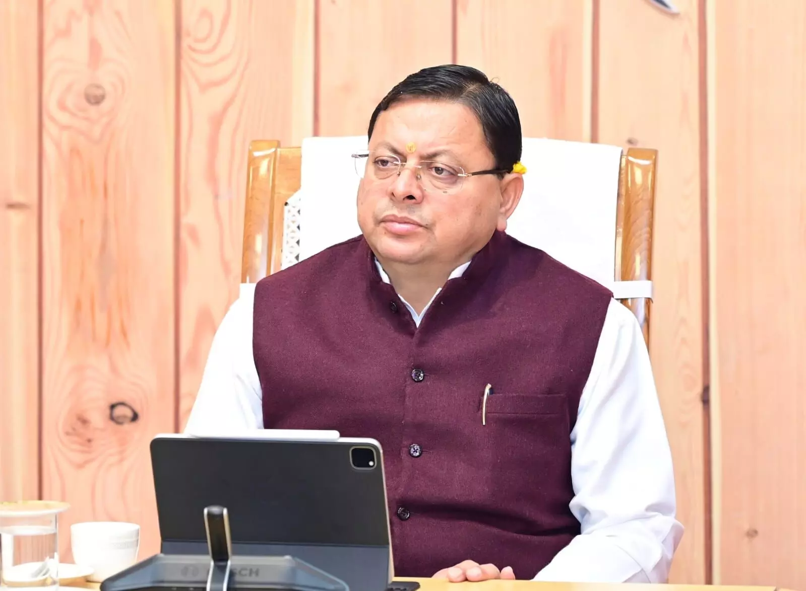 ಉತ್ತರಾಖಂಡ: ಹೊರ ರಾಜ್ಯದವರು ಕೃಷಿ ಭೂಮಿ ಖರೀದಿಸುವಂತಿಲ್ಲ; ರಾಜ್ಯ ಸರ್ಕಾರ ಆದೇಶ ಉತ್ತರಾಖಂಡ: ಹೊರ ರಾಜ್ಯದವರು ಕೃಷಿ ಭೂಮಿ ಖರೀದಿಸುವಂತಿಲ್ಲ; ರಾಜ್ಯ ಸರ್ಕಾರ ಆದೇಶ