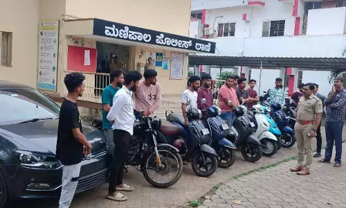 ಮಣಿಪಾಲ: ಹೊಸ ವರ್ಷಾಚರಣೆಯಲ್ಲಿ ಸಾರ್ವಜನಿಕರ ನೆಮ್ಮದಿಗೆ ಭಂಗ; ವಾಹನ ಸಹಿತ ಹಲವರು ವಶಕ್ಕೆ