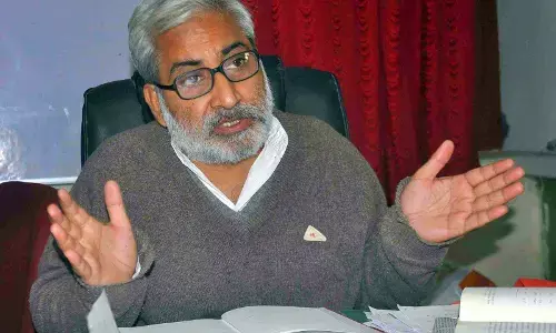 ಗಾಝಾದಲ್ಲಿ ಇಸ್ರೇಲ್ ದಾಳಿಗೆ ಅಮೆರಿಕ ಬೆಂಬಲ ; ಮ್ಯಾಗ್ಸೆಸೆ ಪ್ರಶಸ್ತಿ ಹಿಂದಿರುಗಿಸಿದ ಸಾಮಾಜಿಕ ಕಾರ್ಯಕರ್ತ ಸಂದೀಪ್ ಪಾಂಡೆ