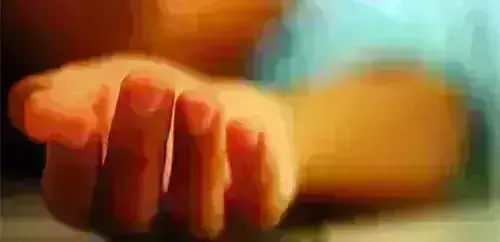 ಚಿಕ್ಕಮಗಳೂರು| ಮುದ್ದೆ ಊಟ ಮಾಡಿ ಅಸ್ವಸ್ಥರಾಗಿದ್ದ ತಂದೆ ಮಗಳು ಮೃತ್ಯು: ಓರ್ವನ ಸ್ಥಿತಿ ಗಂಭೀರ ಚಿಕ್ಕಮಗಳೂರು| ಮುದ್ದೆ ಊಟ ಮಾಡಿ ಅಸ್ವಸ್ಥರಾಗಿದ್ದ ತಂದೆ ಮಗಳು ಮೃತ್ಯು: ಓರ್ವನ ಸ್ಥಿತಿ ಗಂಭೀರ