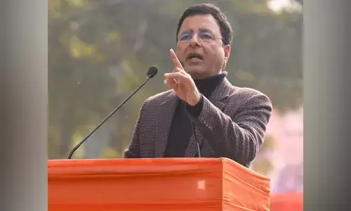 ಕೇಂದ್ರ ಸರ್ಕಾರ ರಾಜ್ಯಕ್ಕೆ ಶೀಘ್ರ ಬರ ಪರಿಹಾರ ಬಿಡುಗಡೆ ಮಾಡಲಿ: ರಣದೀಪ್ ಸಿಂಗ್ ಸುರ್ಜೆವಾಲ