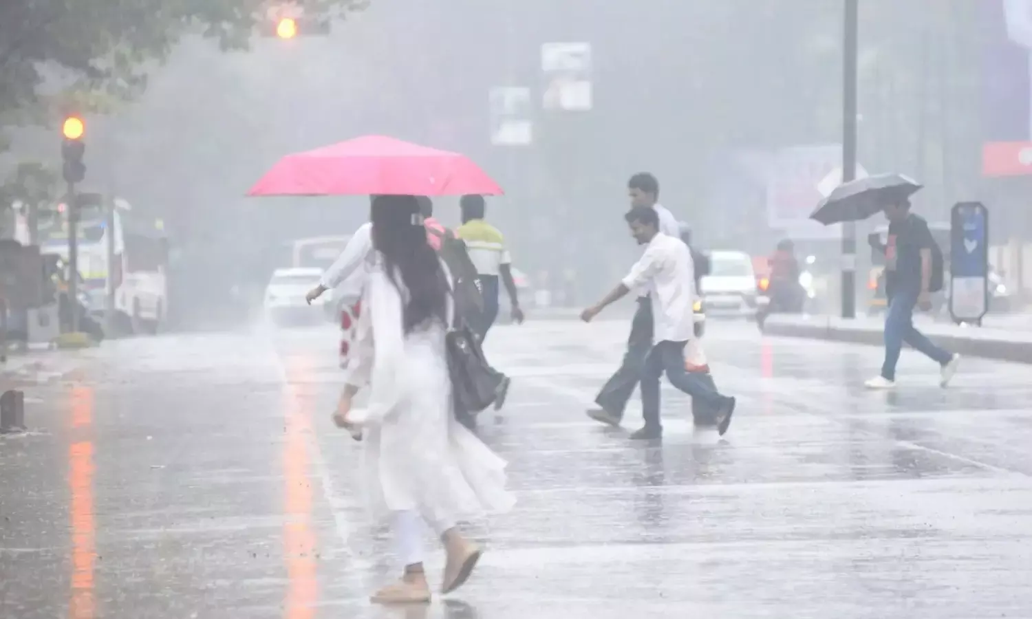 ರಾಜ್ಯದಲ್ಲಿ ಆರು ದಿನ ಮೋಡ ಕವಿದ ವಾತಾವರಣ, ಅಲ್ಲಲ್ಲಿ ತುಂತುರು ಮಳೆ; ಹವಾಮಾನ ಇಲಾಖೆ