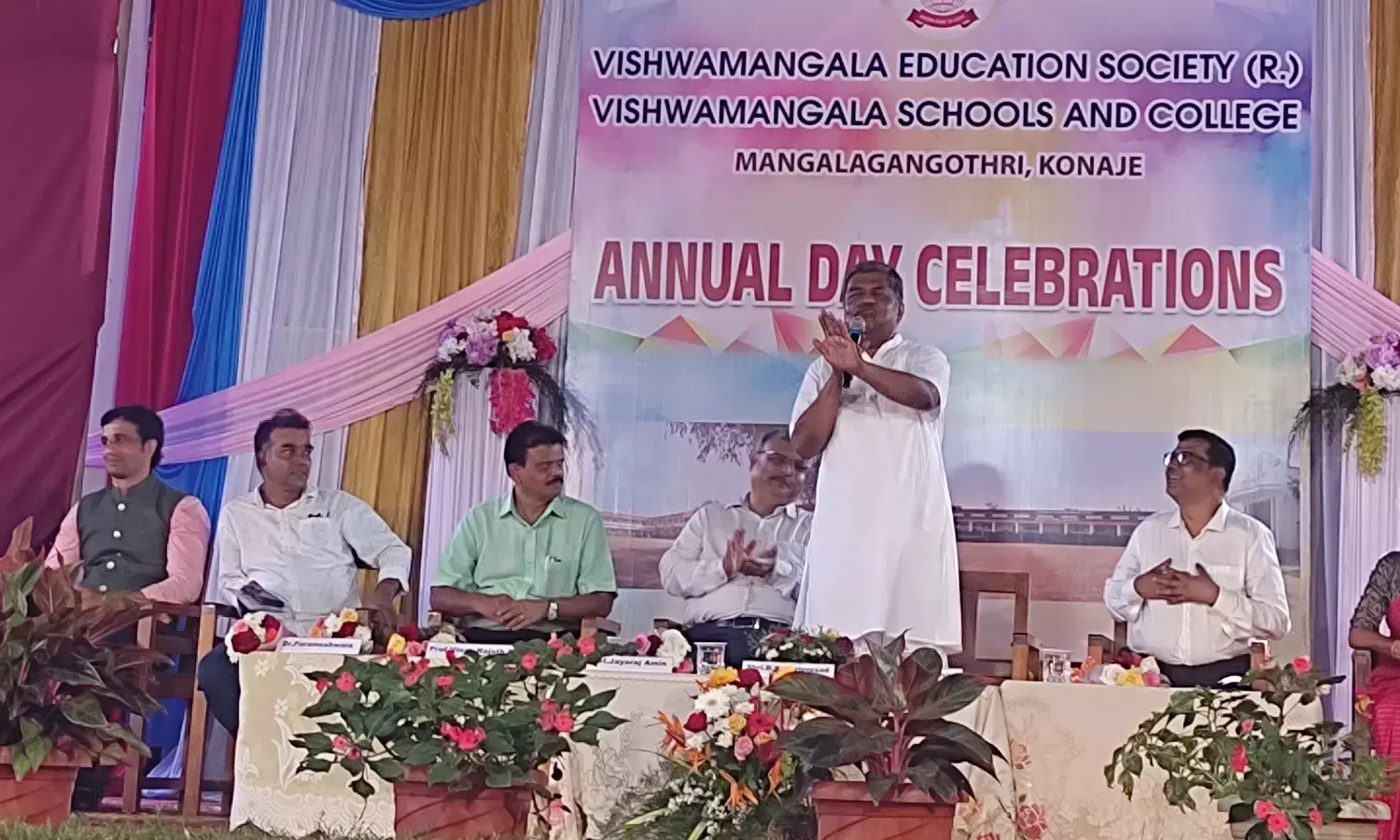 ವಿದ್ಯಾಮಂದಿರ‌ ನಿರ್ಮಾಣ ಇಂದಿನ ಅಗತ್ಯತೆ: ಬಿ.ಕೆ. ಹರಿಪ್ರಸಾದ್