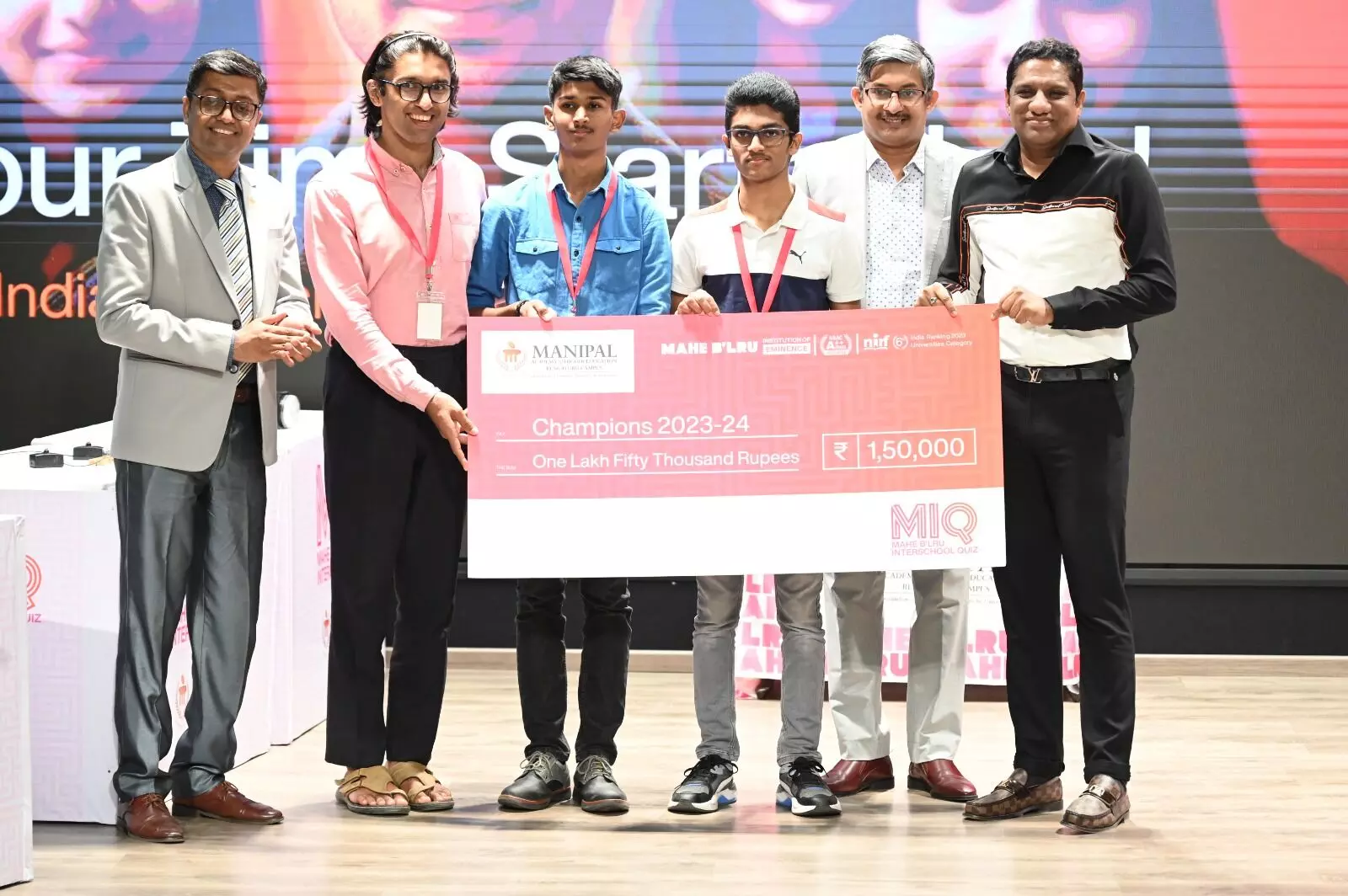 ಬೆಂಗಳೂರು| ಇಂಟರ್ ಸ್ಕೂಲ್ ಕ್ವಿಝ್: 3500ಕ್ಕೂ ಹೆಚ್ಚು ಶಾಲೆಯ ವಿದ್ಯಾರ್ಥಿಗಳು ಭಾಗಿ ಬೆಂಗಳೂರು| ಇಂಟರ್ ಸ್ಕೂಲ್ ಕ್ವಿಝ್: 3500ಕ್ಕೂ ಹೆಚ್ಚು ಶಾಲೆಯ ವಿದ್ಯಾರ್ಥಿಗಳು ಭಾಗಿ