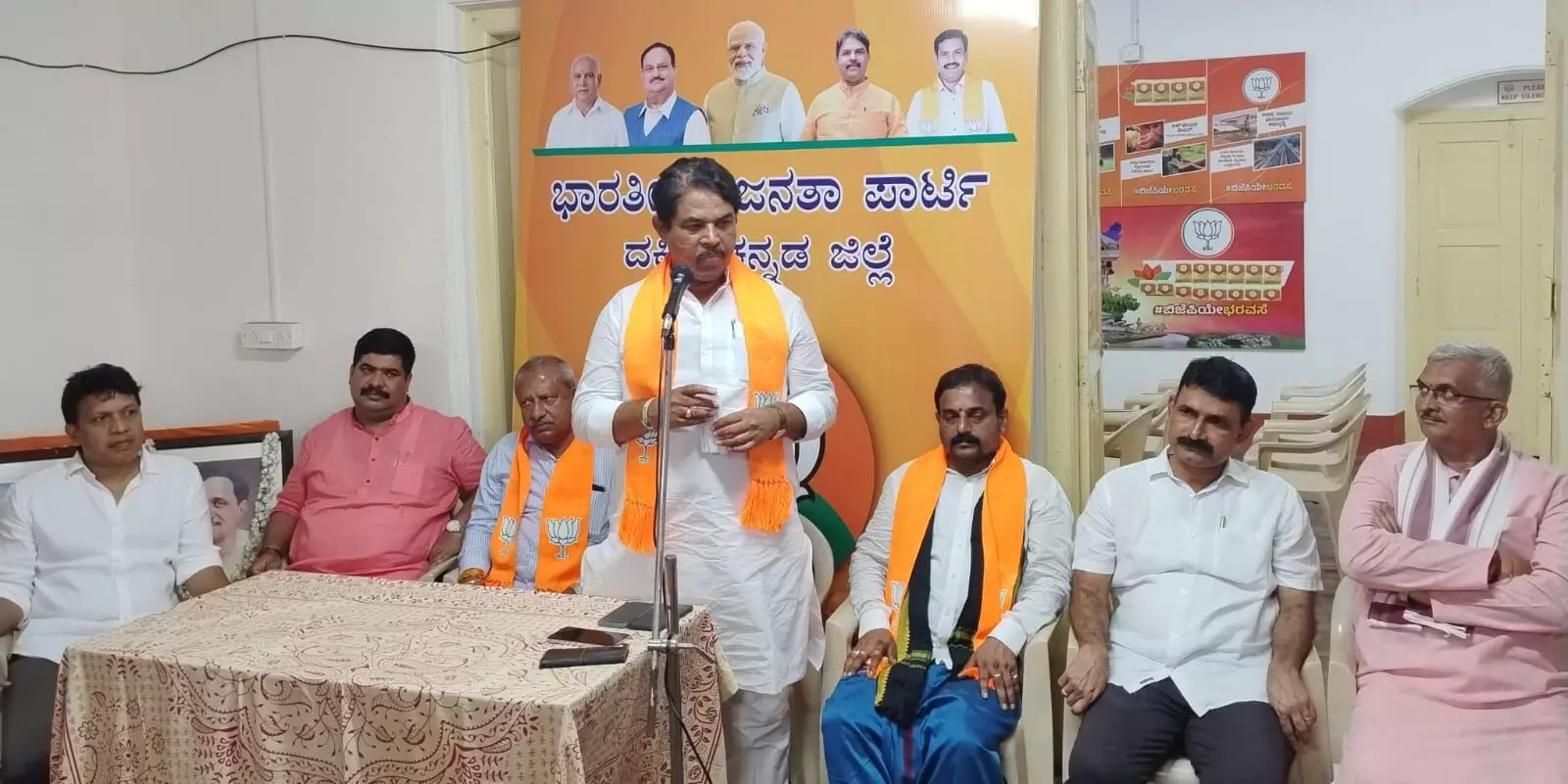 ಆತ್ಮಹತ್ಯೆ ಮಾಡಿಕೊಂಡ ರೈತರ ಕುಟುಂಬಕ್ಕೆ ಪರಿಹಾರ ನೀಡಲೂ ಸರಕಾರದ ಬಳಿ ಹಣವಿಲ್ಲ: ಆರ್. ಅಶೋಕ್