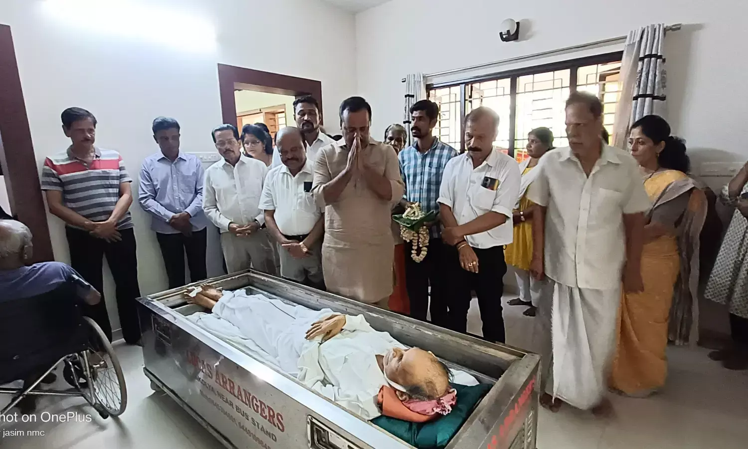 ಜಾನಪದ ವಿದ್ವಾಂಸ ಅಮೃತ ಸೋಮೇಶ್ವರ ಅಂತ್ಯಕ್ರಿಯೆ