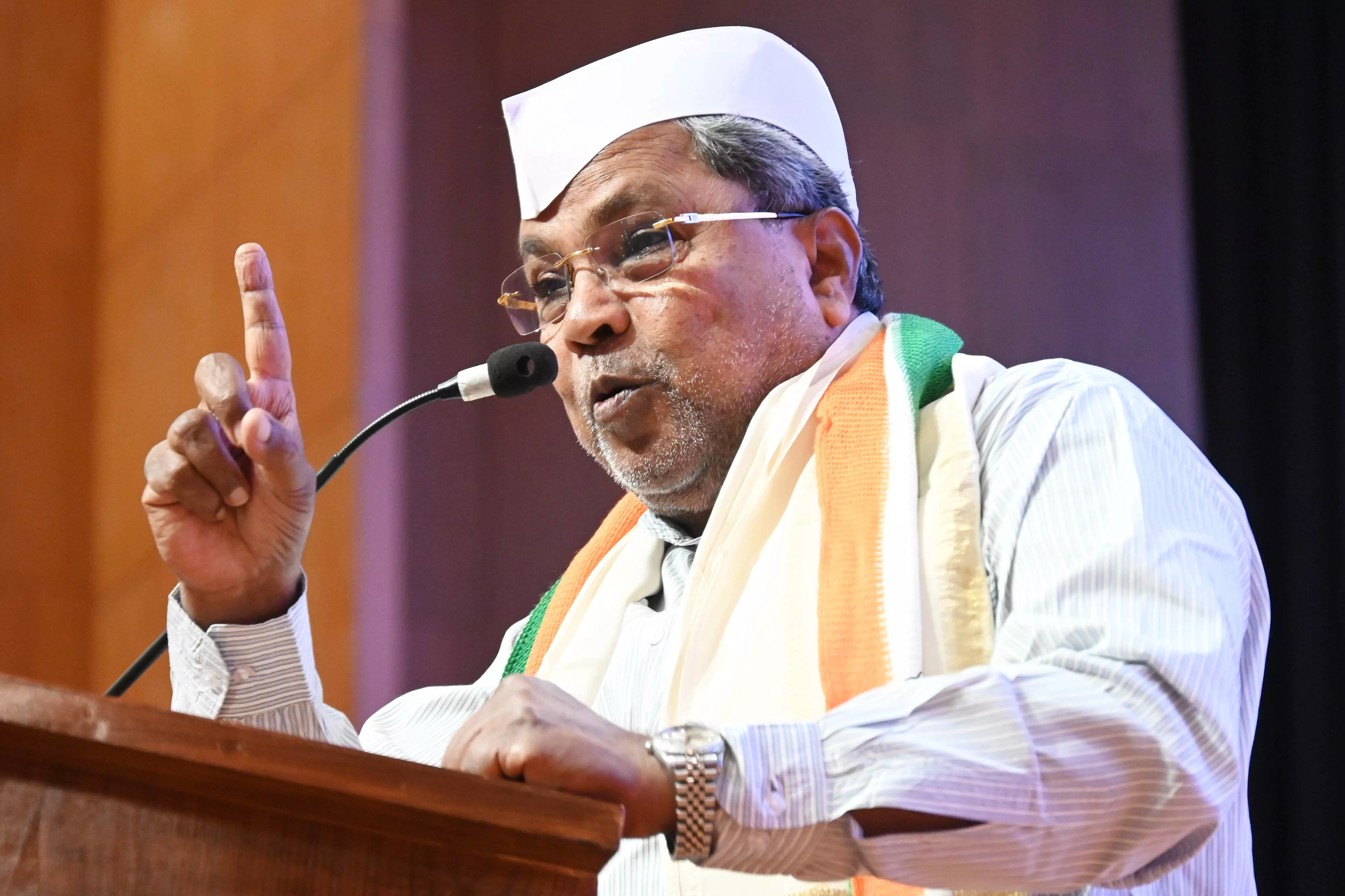 ಗ್ಯಾರಂಟಿಯ ಫಲ ಪ್ರತೀ ದಿನ ತಲುಪುತ್ತಿದೆ, ಫಲಾನುಭವಿಗಳಲ್ಲಿ ಬಿಜೆಪಿಯವರೇ ಹೆಚ್ಚಿದ್ದಾರೆ: ಸಿಎಂ ಸಿದ್ದರಾಮಯ್ಯ ಗ್ಯಾರಂಟಿಯ ಫಲ ಪ್ರತೀ ದಿನ ತಲುಪುತ್ತಿದೆ, ಫಲಾನುಭವಿಗಳಲ್ಲಿ ಬಿಜೆಪಿಯವರೇ ಹೆಚ್ಚಿದ್ದಾರೆ: ಸಿಎಂ ಸಿದ್ದರಾಮಯ್ಯ