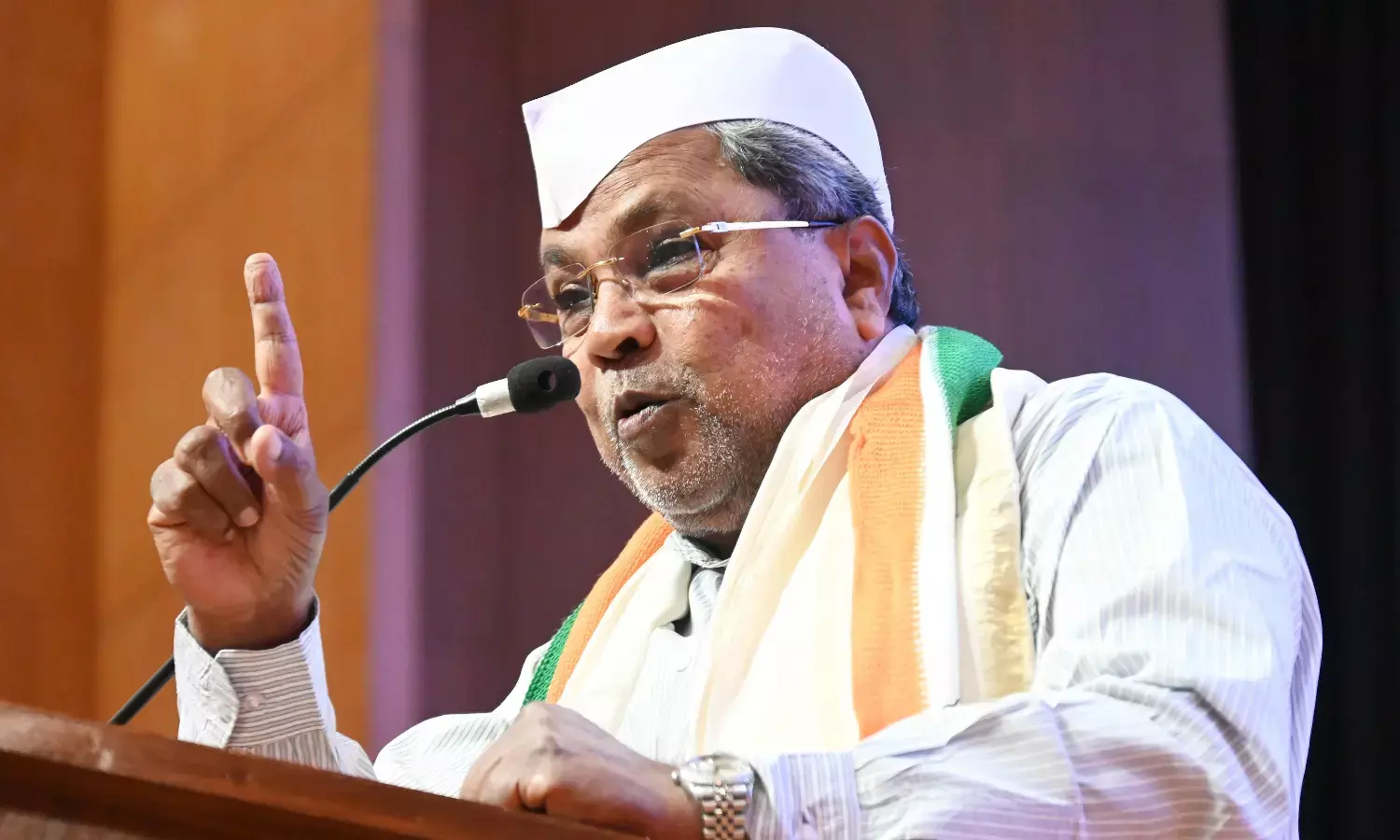 ನಮ್ಮ ಗ್ಯಾರಂಟಿಗಳನ್ನು ಅಪಹಾಸ್ಯ ಮಾಡಿದವರೇ ಈಗ ಮೋದಿ ಗ್ಯಾರಂಟಿ ಎನ್ನುತ್ತಿದ್ದಾರೆ: ಸಿದ್ದರಾಮಯ್ಯ ವ್ಯಂಗ್ಯ