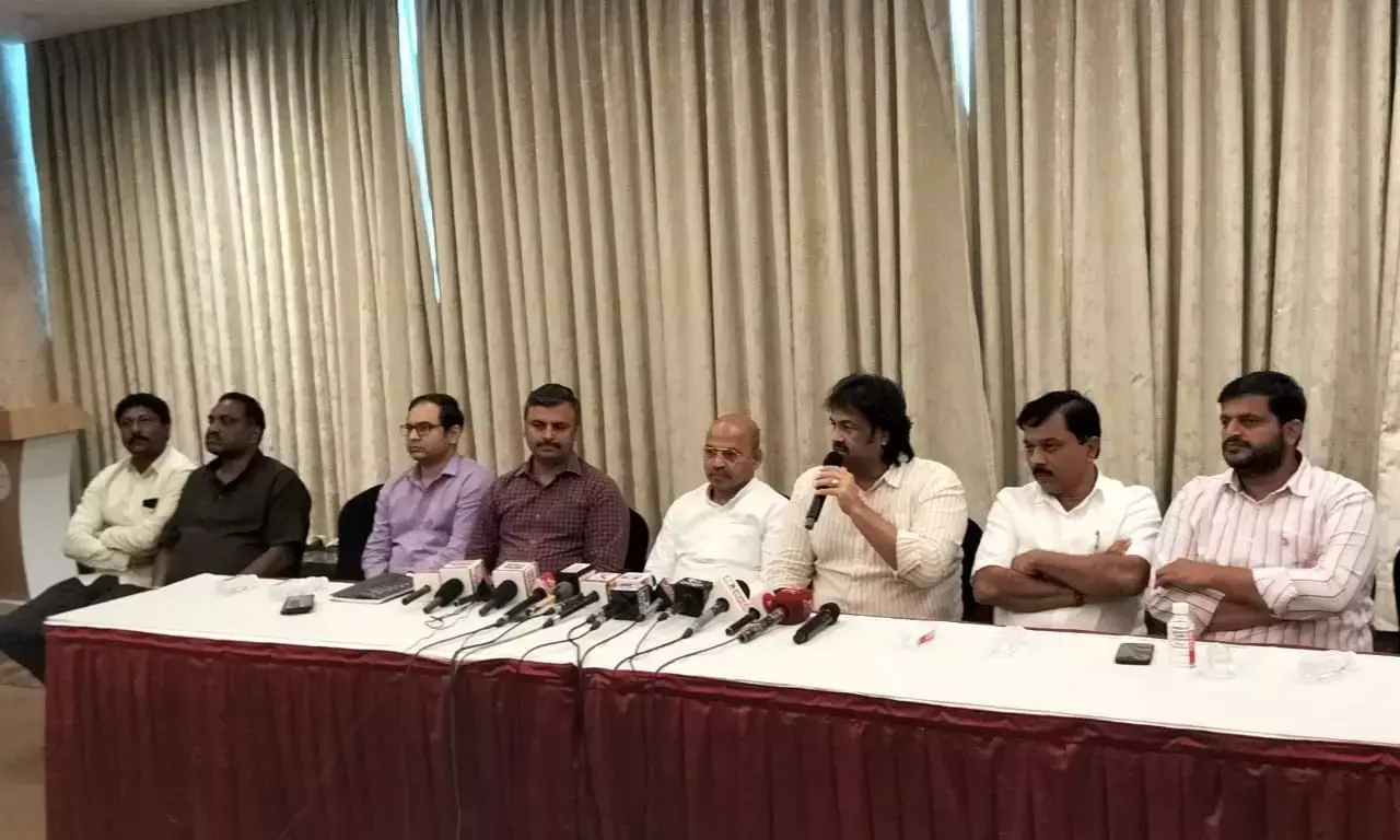 ʼಗ್ಯಾರಂಟಿʼ ಬಗ್ಗೆ ವಿಪಕ್ಷಗಳ ಆರೋಪಕ್ಕೆ ನಮ್ಮ ಕಾರ್ಯಕ್ರಮದ ಮೂಲಕವೇ ಉತ್ತರಿಸುತ್ತೇವೆ: ಸಚಿವ ಮಧುಬಂಗಾರಪ್ಪ