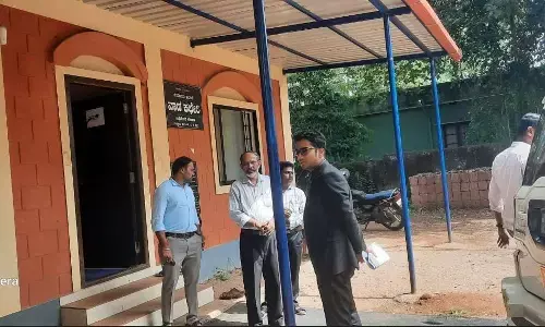 ಉಪ್ಪಿನಂಗಡಿ: ನಾಡಕಚೇರಿ, ಆರೋಗ್ಯ ಕೇಂದ್ರಕ್ಕೆ ಎಸಿ ದಿಢೀರ್ ಭೇಟಿ