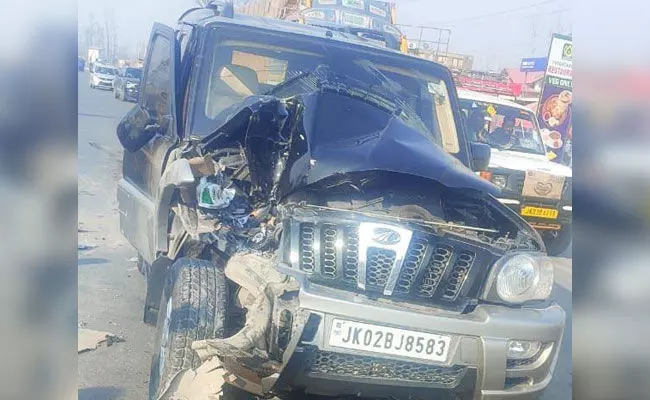 ಜಮ್ಮು: ಪಿಡಿಪಿ ನಾಯಕಿ ಮೆಹಬೂಬಾ ಮುಫ್ತಿ ಪ್ರಯಾಣಿಸುತ್ತಿದ್ದ ಕಾರು ಅಪಘಾತ