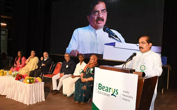 ಶಿಕ್ಷಣ ಸಂಸ್ಥೆಗಳು ಸೌಹಾರ್ದದ ಕೇಂದ್ರವಾಗಲಿ: ಡಾ. ಎಂ.ಮೋಹನ್ ಆಳ್ವ