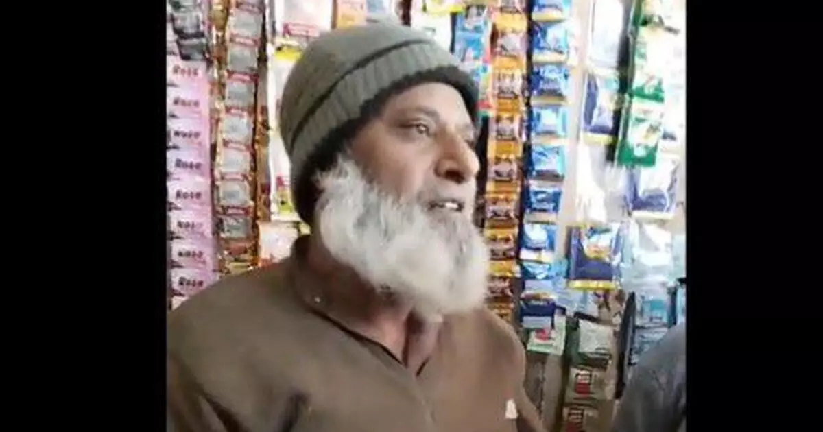 ಡೆಹ್ರಾಡೂನ್: ಹಿಂದುತ್ವ ಗುಂಪಿನಿಂದ ‘ಜೈ ಶ್ರೀರಾಮ್‌’ ಪೋಸ್ಟರ್ ಕುರಿತು  ವ್ಯಾಪಾರಿಗಳಿಗೆ ಕಿರುಕುಳ