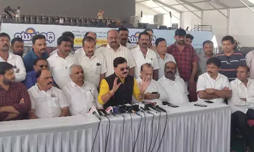 ಮಗನಿಗೆ ಟಿಕೆಟ್ ಕೊಟ್ಟಿಲ್ಲ ಎಂದರೆ, ಈಶ್ವರಪ್ಪ ಎರಡನೇ ಯತ್ನಾಳ್ ಆಗ್ತಾರೆ: ಬೇಳೂರು ಗೋಪಾಲಕೃಷ್ಣ