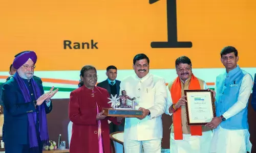 ‘ಸ್ವಚ್ಛ ಸರ್ವೇಕ್ಷಣಾ ಪ್ರಶಸ್ತಿ 2023’ ಇಂದೋರ್, ಸೂರತ್ ಸ್ವಚ್ಛ ನಗರ