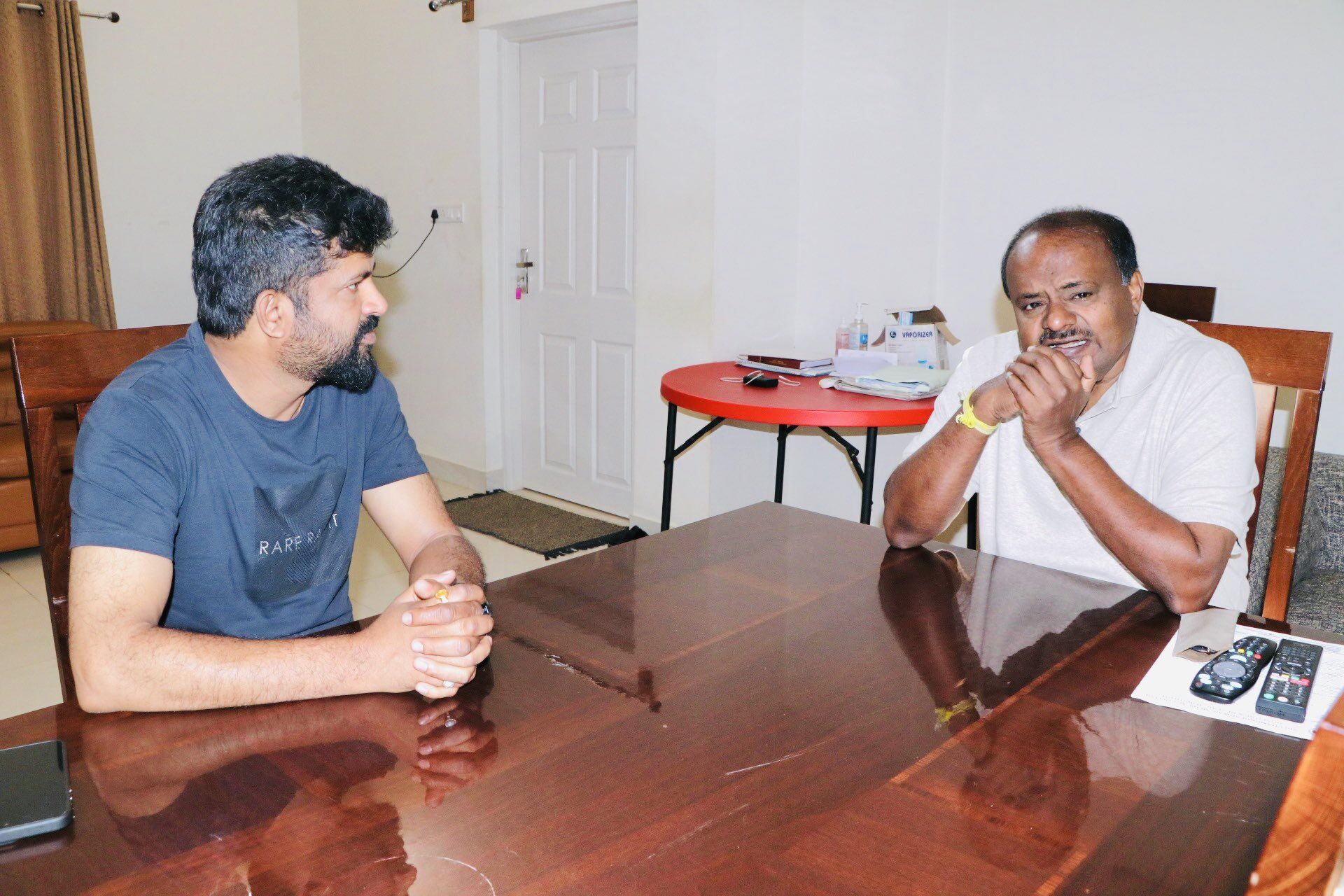 ಕಷ್ಟಕಾಲದಲ್ಲಿ ಬೆನ್ನಿಗೆ ನಿಂತ ಕುಮಾರಣ್ಣನಿಗೆ ಧನ್ಯವಾದ: ಸಂಸದ ಪ್ರತಾಪ್ ಸಿಂಹ