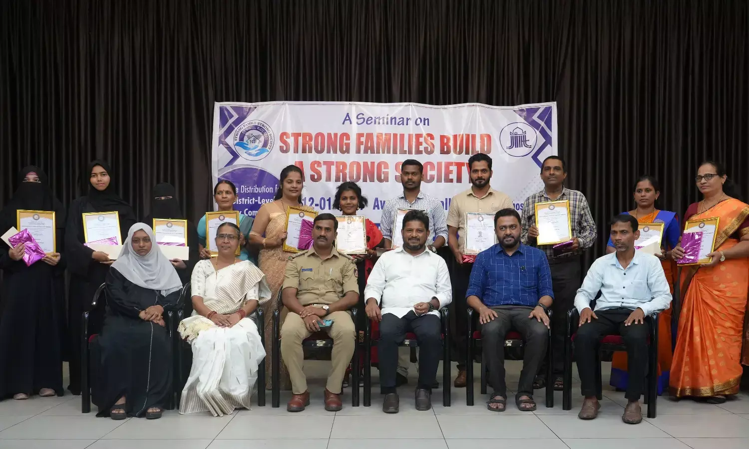 ಮೊಬೈಲ್‌ನಿಂದ ಮಾನಸಿಕ ಖಿನ್ನತೆ ಪ್ರಕರಣ ಹೆಚ್ಚಳ: ಡಾ.ಮಾನಸ್